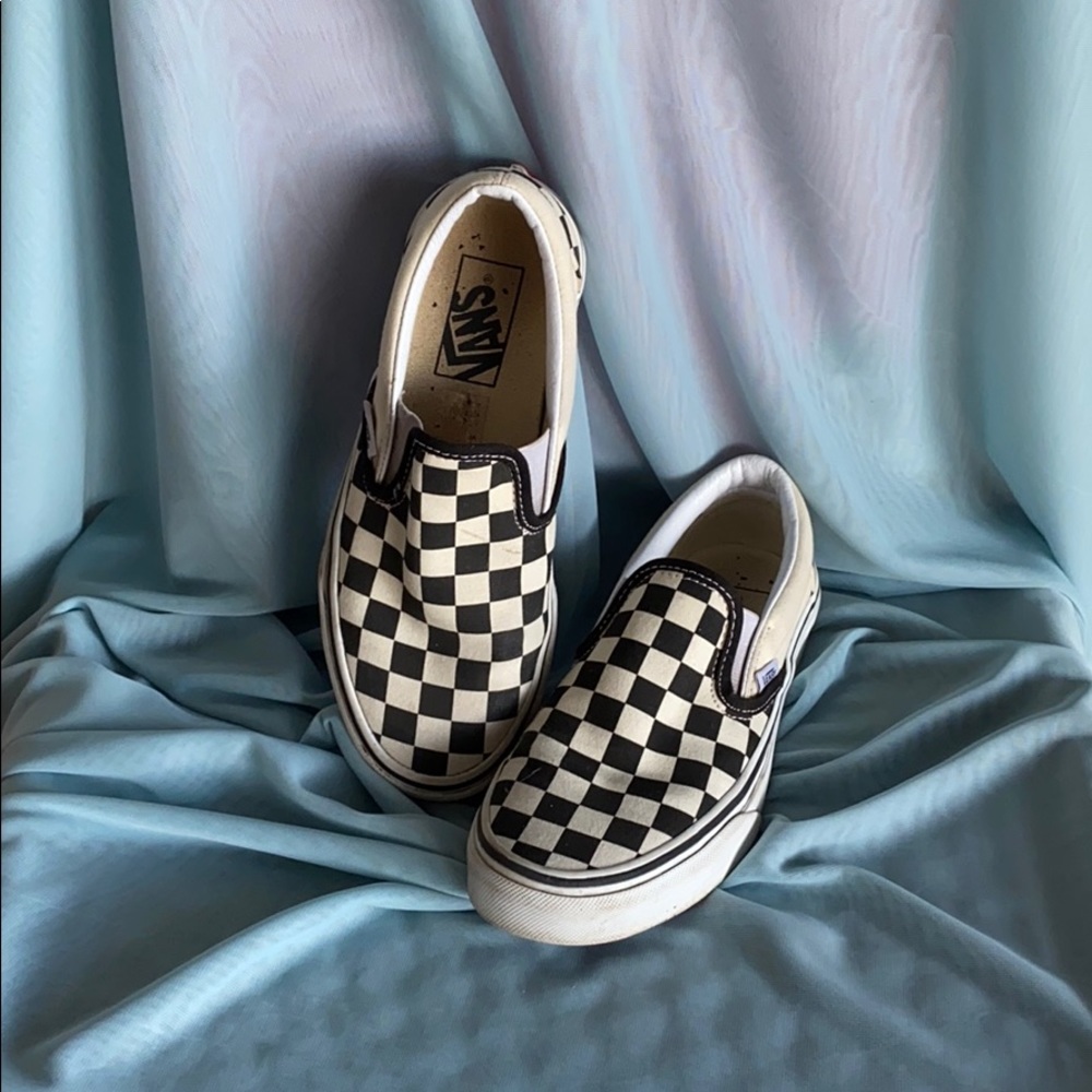 Women’s or girls vans